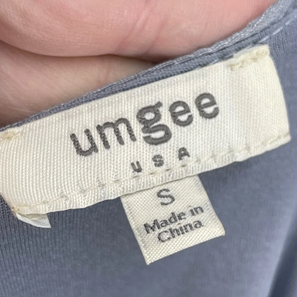 Umgee size small gray embroidered dress